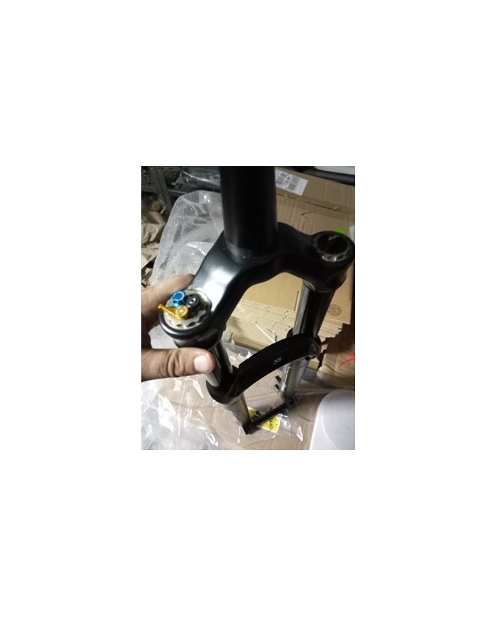 Forcella MTB 29 Perno Passante Standard 15x100  Non Boost Formula 35 Escursione