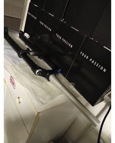 Forcella mtb nuova Suntour XCR34 Air 27,5 LO-R 120 Disc Tapered Boost 15x110