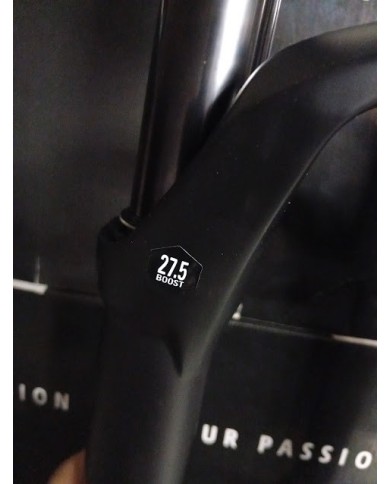 Forcella mtb nuova Suntour XCR34 Air 27,5 LO-R 120 Disc Tapered Boost 15x110