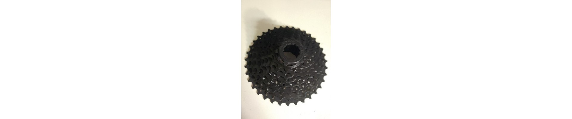 Cassetta Pacco Pignoni Nuovo MTB 9 Vel 11-36 Sunrace Compatibile Shimano