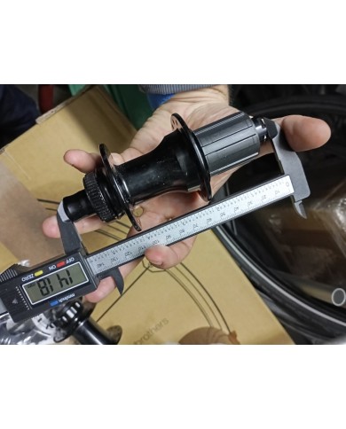 coppia mozzi non boost mtb 15x100 12x142 32 fori formula