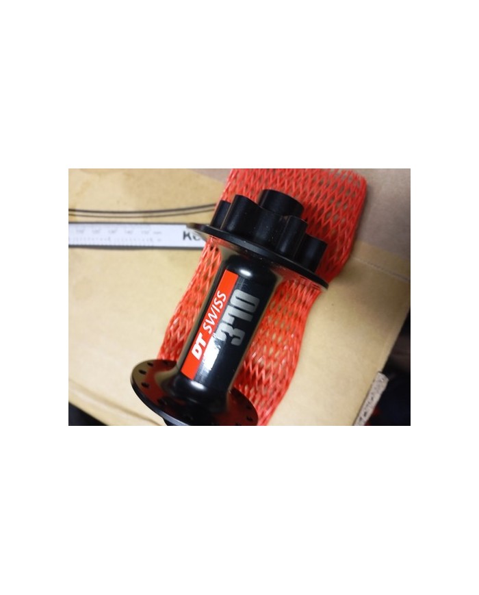 Mozzo Anteriore MTB Boost 15x110 A 28 Fori Dt Swiss 370