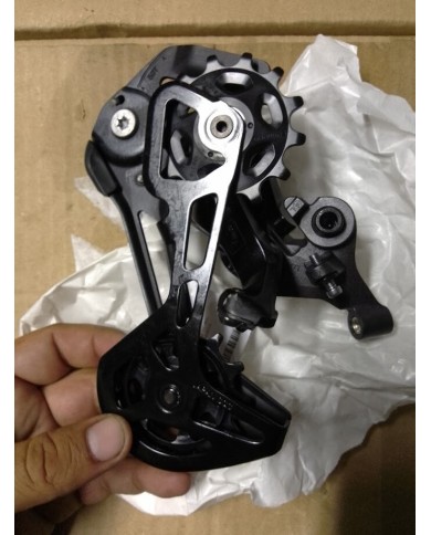 SHIMANO CAMBIO POST MTB XT RD-M8130 11SP SGS GABBIA LUNGA MAX 50T