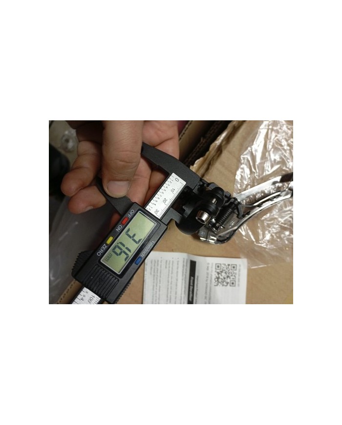 Deragliatore Anteriore Bici Corsa 2x11 Vel Collarino 31,8mm Shimano Ultegra...