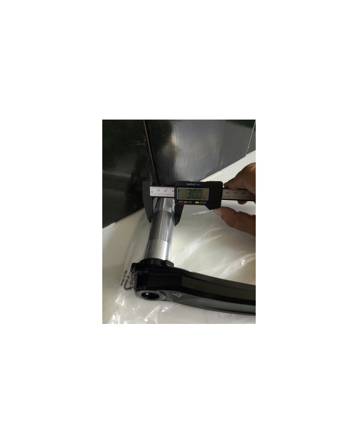 Guarnitura MTB nuova raceface perno 30mm lungo 116mm corona 30t pedivelle 175mm