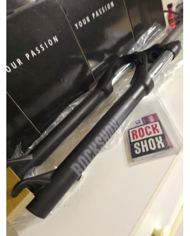 forcella mtb 27,5 canotto dritto, non conico ,RockShox Judy TK a molla 100mm QR