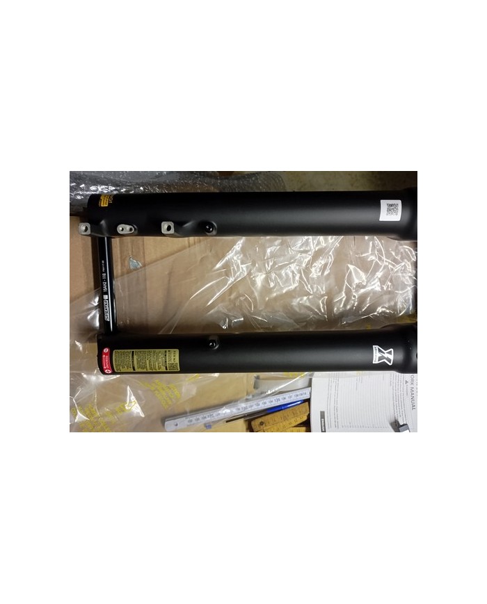 Forcella MTB Conica 29 Misura Particolare 1.8 Pollici Non Classico 1.5 , Suntour