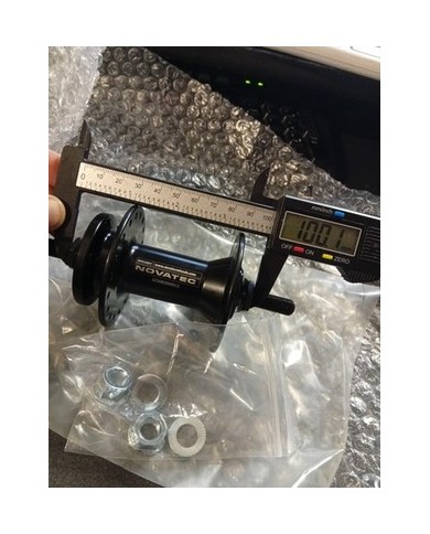 Mozzo novatec anteriore MTB sgancio rapido 9x100mm a 36 raggi , disco 6 fori