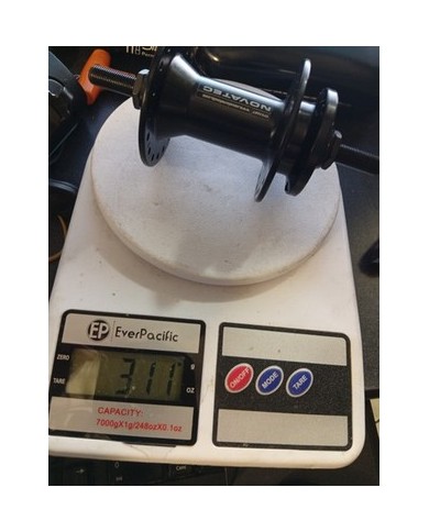 Mozzo novatec anteriore MTB sgancio rapido 9x100mm a 36 raggi , disco 6 fori