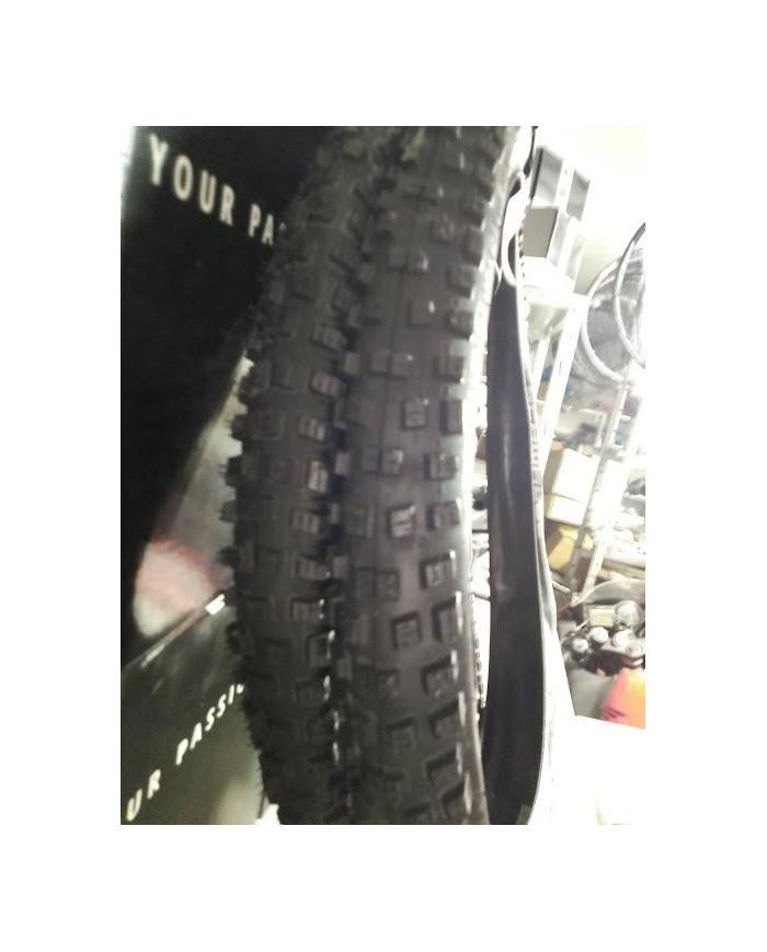 coppia copertoni mtb 26 x 2,35 Schwalbe Tough Tom SBC per camera no tubeless