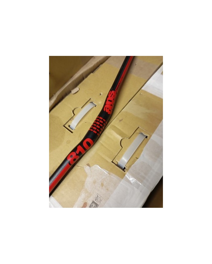 Manubrio MTB Diam 31.8 Lungh 81cm Alluminio Leggermente Rialzato Mezzo Pollice (