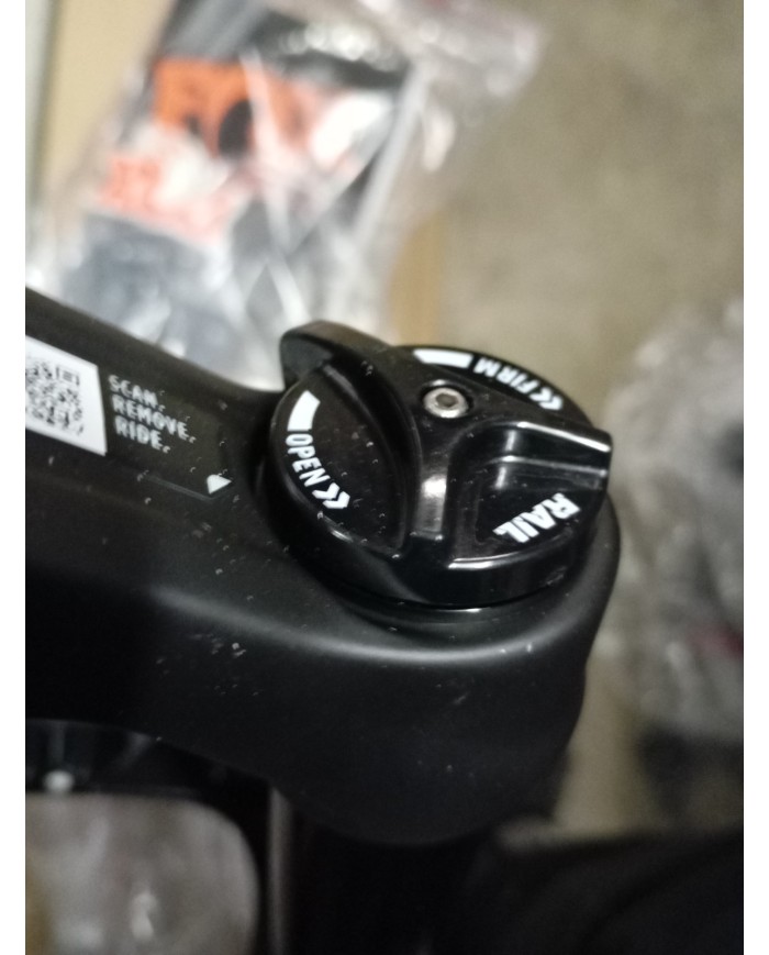 Forcella Fox 29 Boost Escurs 140mm Steli 34 Offset 51mm