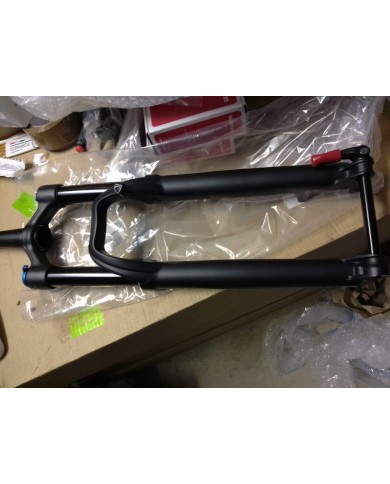 forcella mtb nuova fox 34 27,5 boost 15x110 escurs 140mm nuova opaca senza adesi