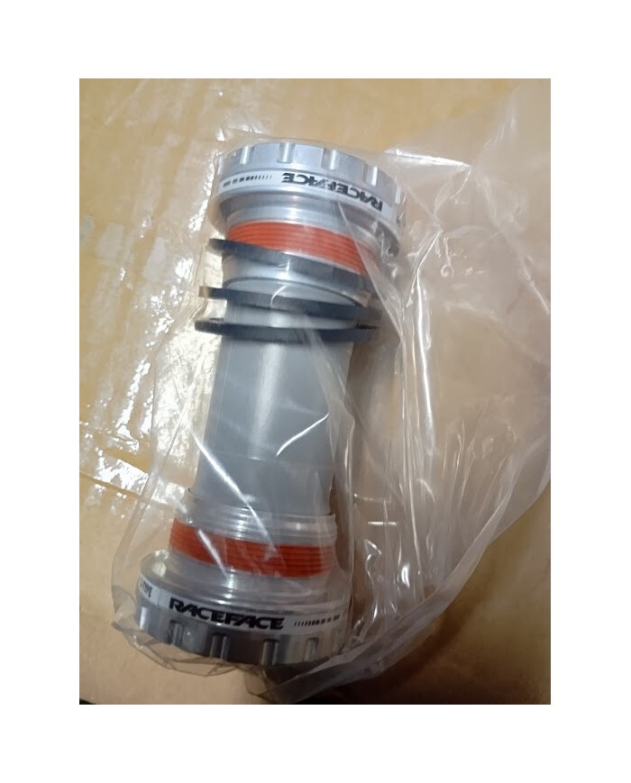 movimento centrALE PER MTB bsa 73mm foro 24mm shimano marca raceface x-type team