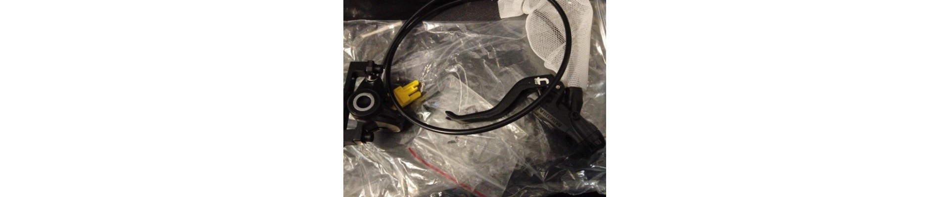 Freno Anteriore MTB Magura Mt4 a 2 Pistoncini