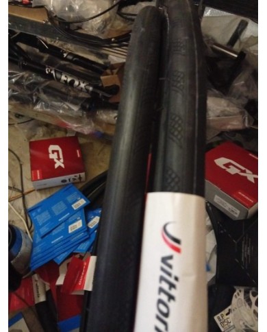 Coppia Copertoncini Da Corsa 700x32c Vittoria Zaffiro Per Camera d Aria