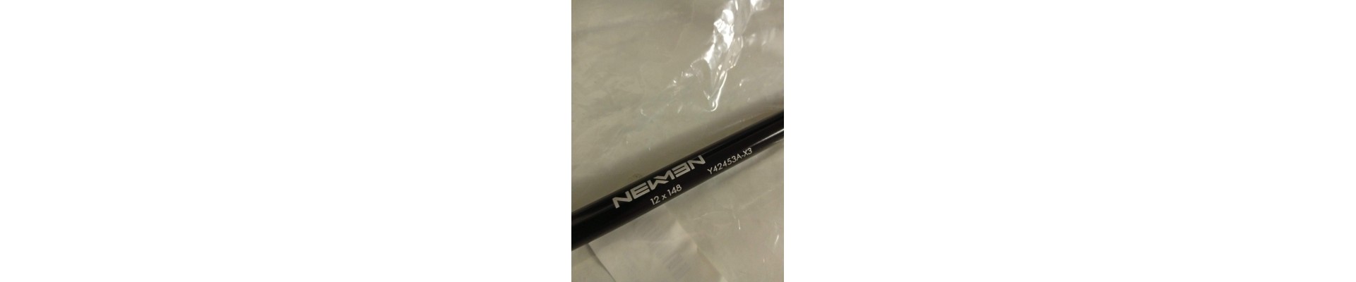 Perno passante MTB boost 12x148mm filetto da 1 lunghezza 168mm di cui 150 lisci 18 filettati