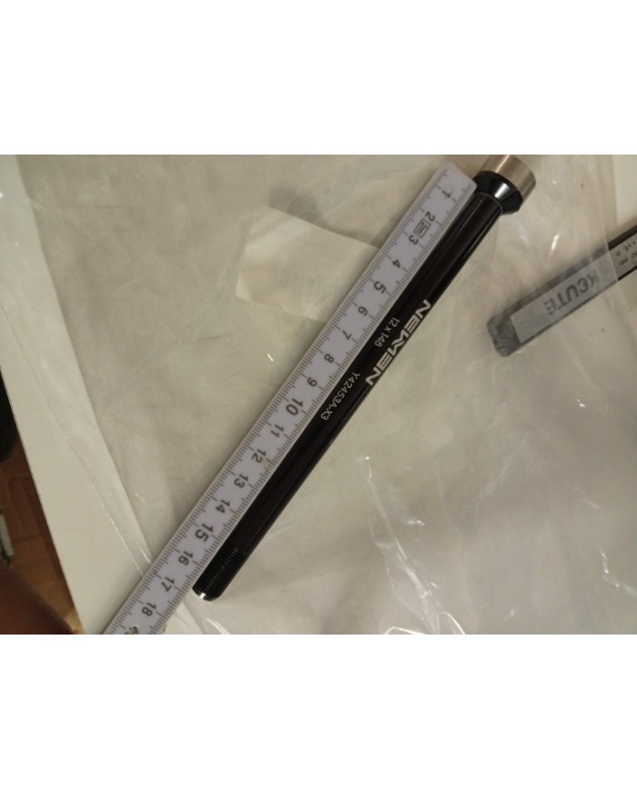 Perno passante MTB boost 12x148mm filetto da 1 lunghezza 168mm di cui 150 lisci 18 filettati