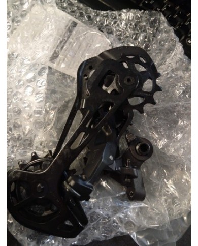 Cambio Posteriore Shimano Deore XT RD-M8120-SGS 2x12s 45T.