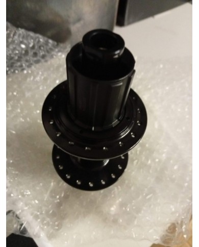 Mozzo posteriore MTB ed e-bike boost 12x148 , 36 fori , freno centerlock corpetto Shimano hg