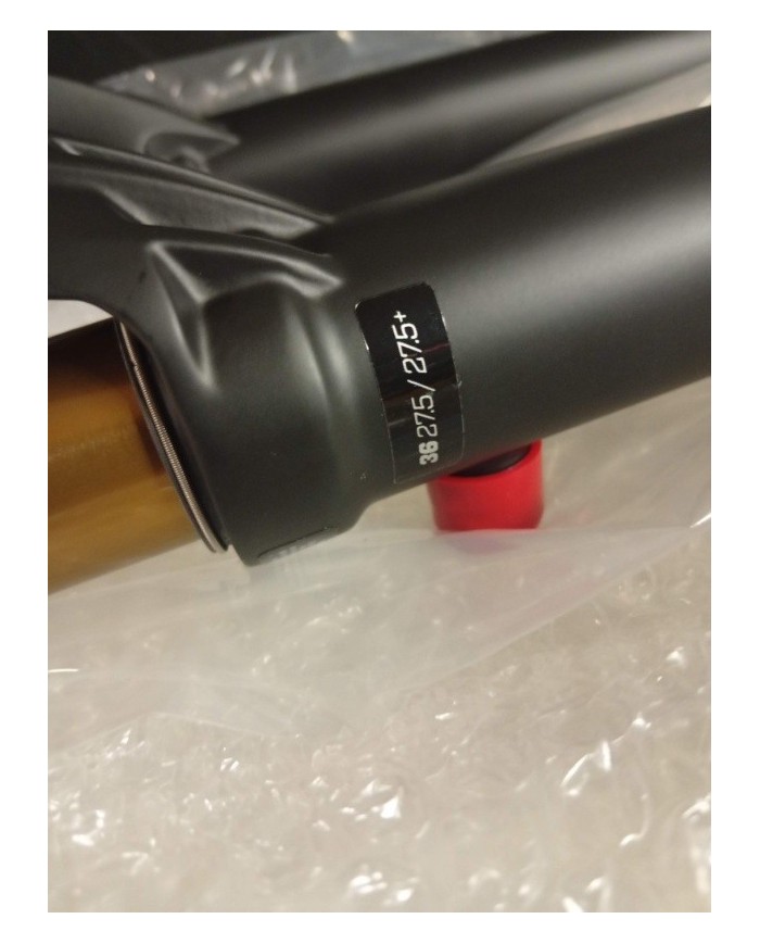 Forcella MTB 27,5 160mm nuova canotto ancora da tagliare Fox factory 36 info : 2023 FACTORY 36 FLOAT 27.5 160