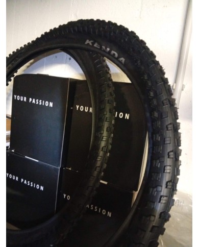 Coppia copertoni MTB 29x2,40 per camera d' aria non tubeless kenda regolith