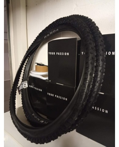 Coppia copertoni MTB 29x2,40 per camera d' aria non tubeless kenda regolith