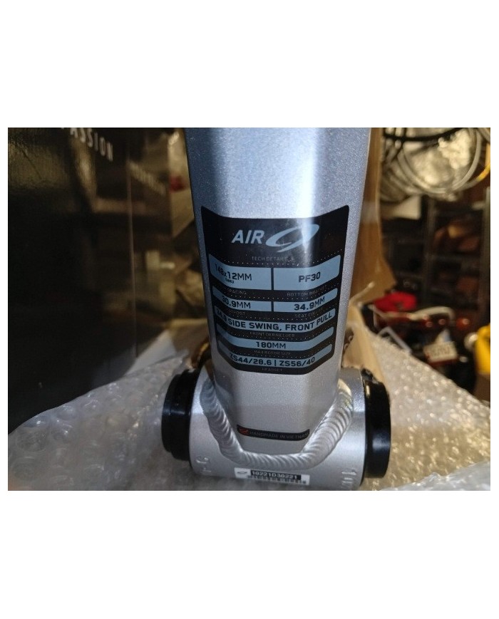 Telaio MTB 29 nuovo tg M per ciclisti 170-180cm niner air9 2 star in alluminio Niner Hydroformed and Welded 6061-T6 Aluminu