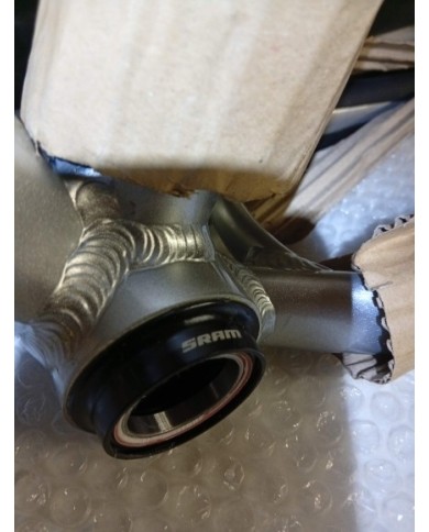 Telaio MTB 29 nuovo tg M per ciclisti 170-180cm niner air9 2 star in alluminio Niner Hydroformed and Welded 6061-T6 Aluminu