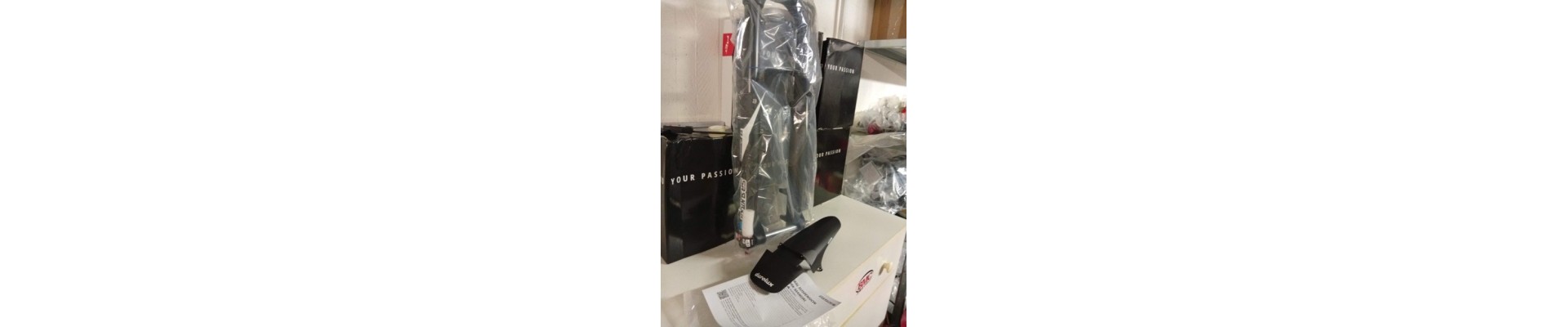 Forcella MTB ed e-mtb nuova canotto mai tagliato 27cm da enduro e Trail 27,5 boost 15x110 escurs 170mm