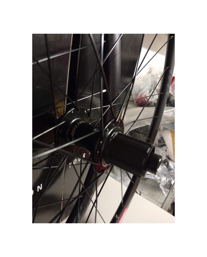 Coppia ruote Gravel niner 700c cx 12x100 12x142