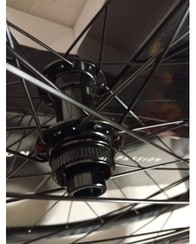 Coppia ruote Gravel niner 700c cx 12x100 12x142