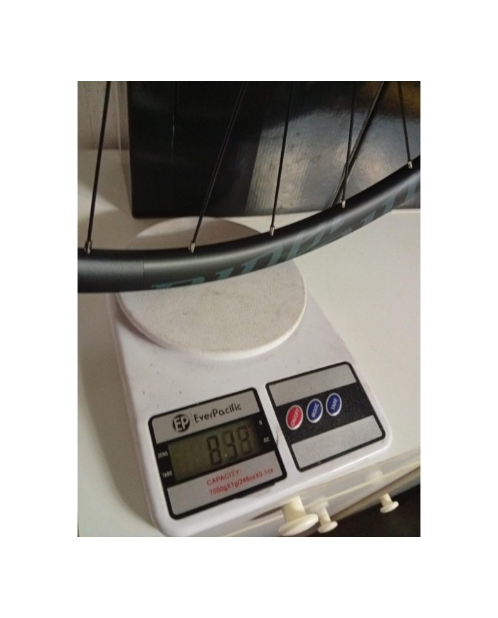 Coppia ruote Gravel niner 700c cx 12x100 12x142