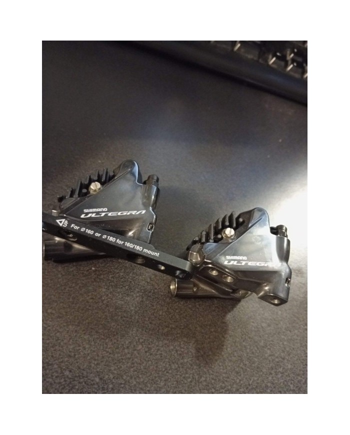 Coppia pinze freno a disco per bici da corsa nuove , pastiglie nuove , Shimano Ultegra br-r8070