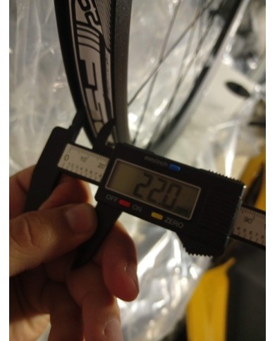 Coppia ruote nuove gravel elettrica e-bike misura 29 700c marca fsa agx i21 tubeless ready per disco a 6 fori