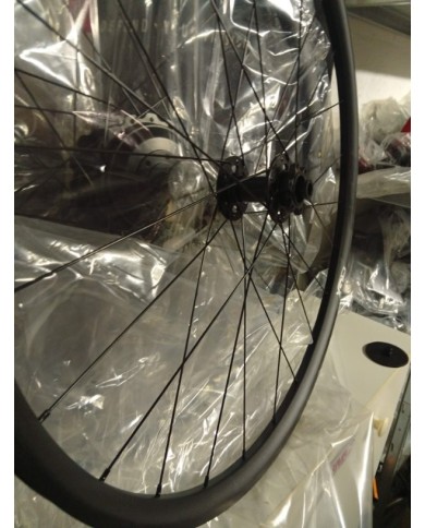 Coppia ruote nuove gravel elettrica e-bike misura 29 700c marca fsa agx i21 tubeless ready per disco a 6 fori