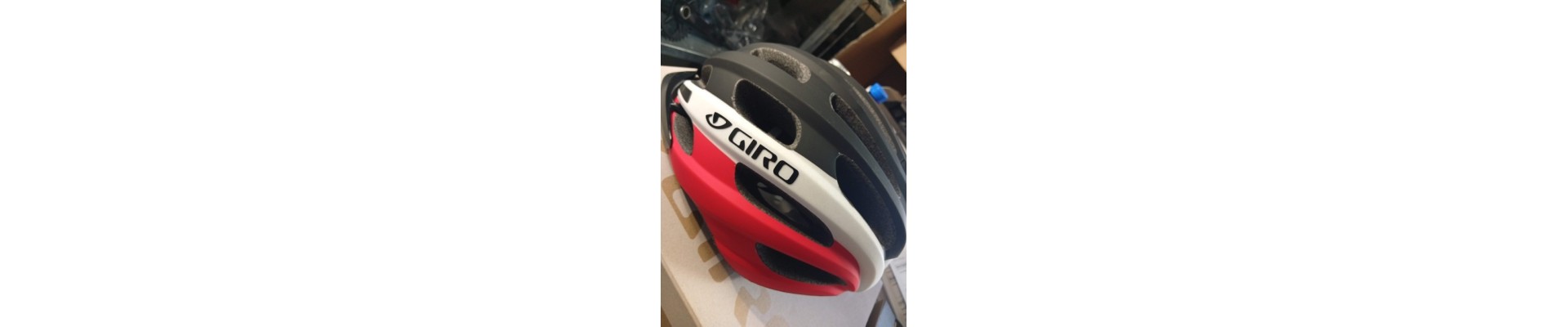 Caschetto da ciclismo nuovo taglia unica 54-61 cm