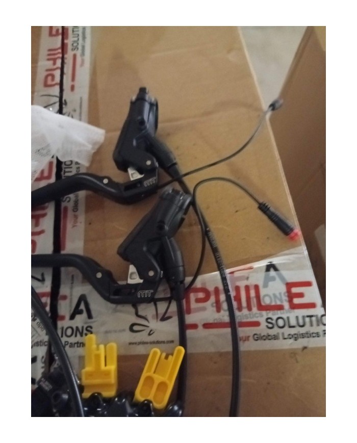 Coppia freni magura mt5 a 4 pistoncini nuovi