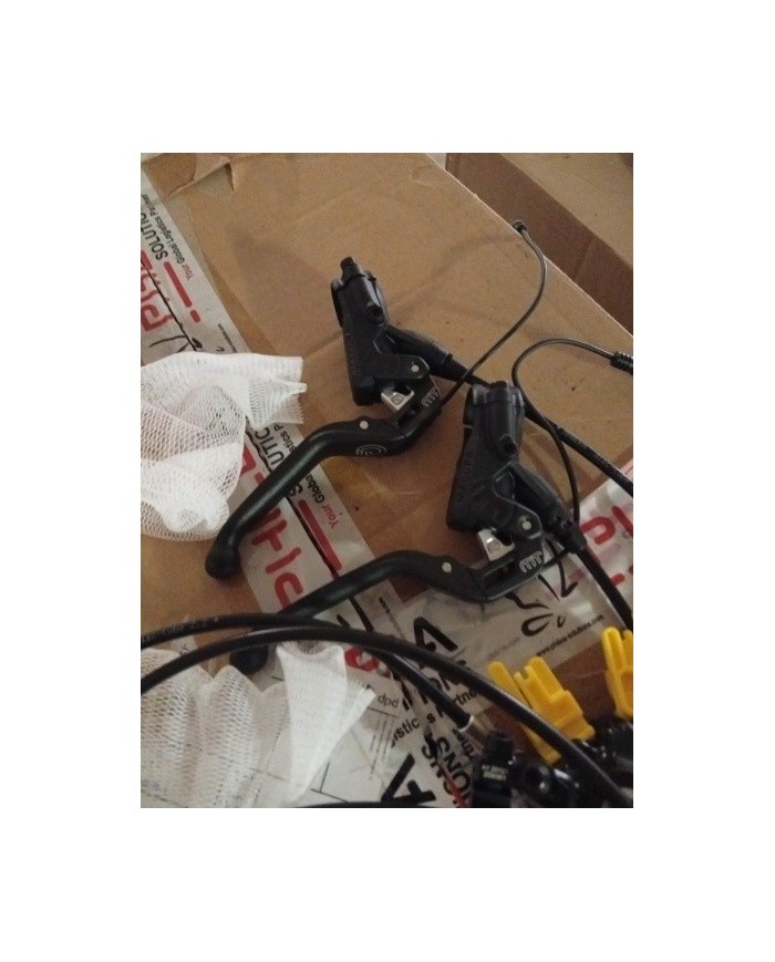 Coppia freni magura mt5 a 4 pistoncini nuovi