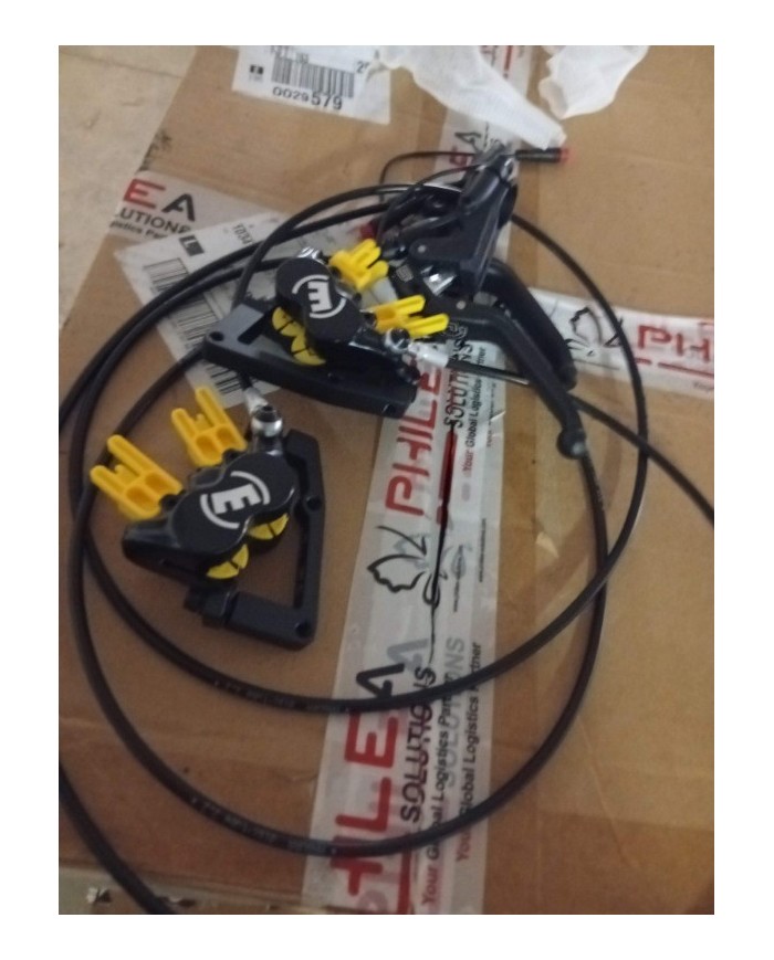 Coppia freni magura mt5 a 4 pistoncini nuovi